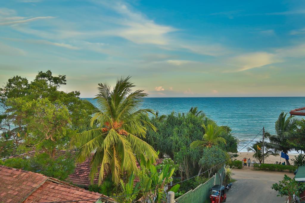 Four Season Guest House تانجالي المظهر الخارجي الصورة