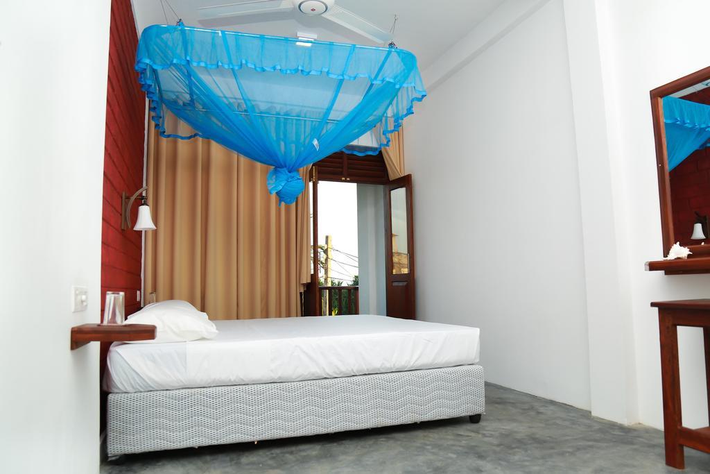 Four Season Guest House تانجالي المظهر الخارجي الصورة